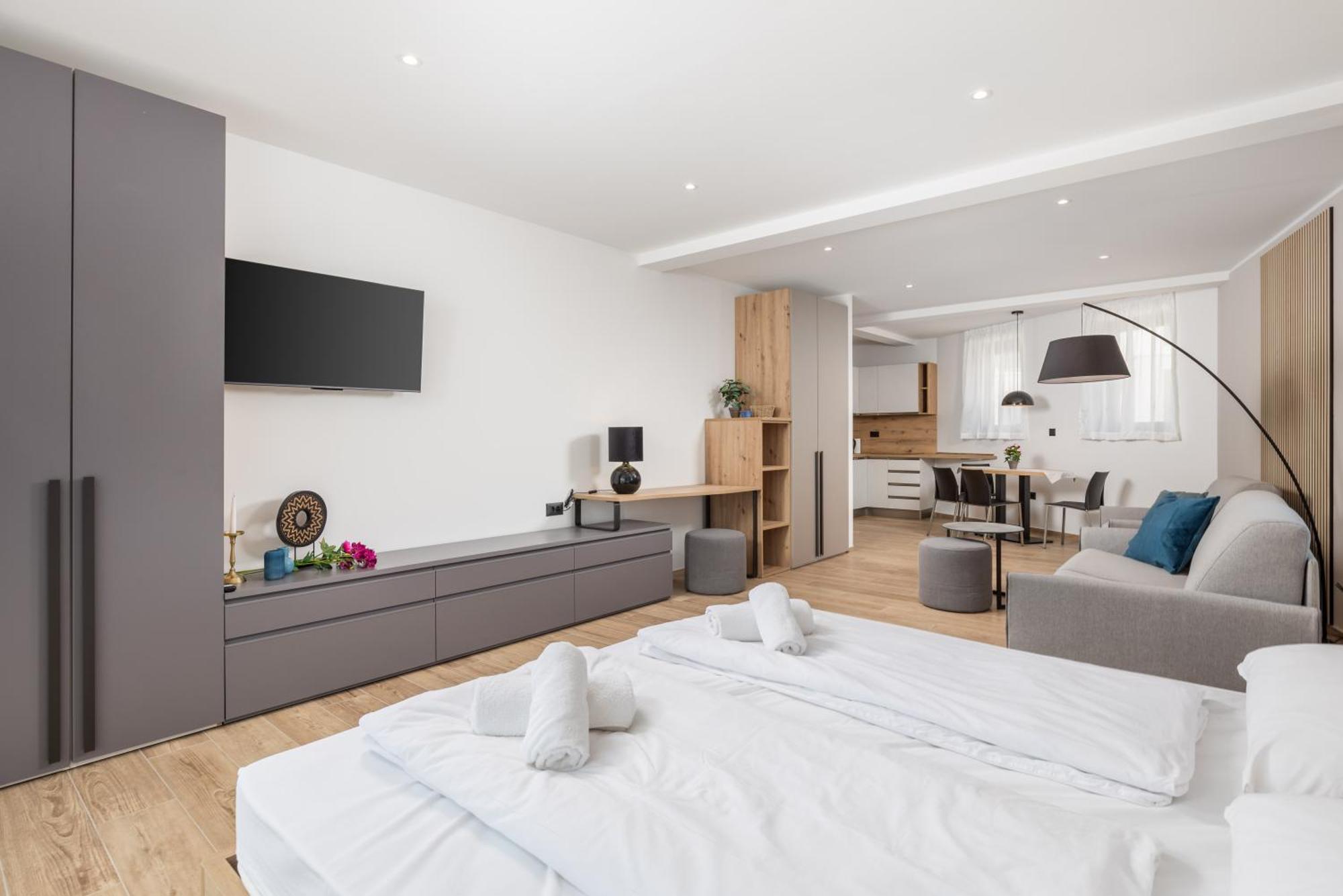 Belinda Apartments With Balcony & Private Parking أوباتيا المظهر الخارجي الصورة